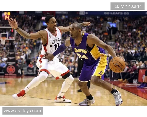 沃特福德上半场表现抢眼6投4中贡献13分4助攻正负值7